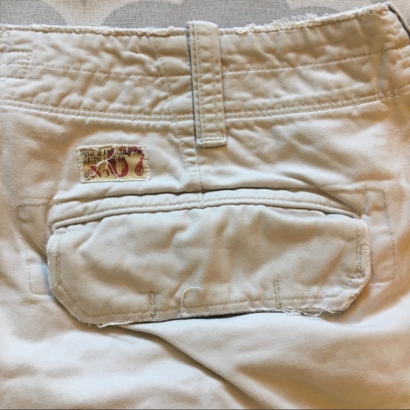 Ralph Lauren Size 34 beige cargo shorts - Picture 4 of 5
